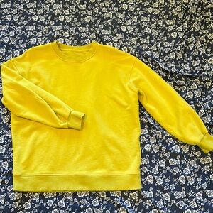 Lululemon women perfectly oversized crew sweatshirt yellow sz large relaxed fit
